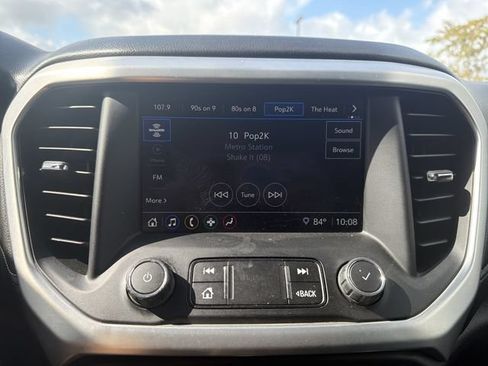 Used 2021 GMC Acadia SLE FWD image 28