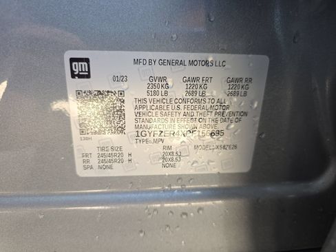 Used 2023 Cadillac XT4 Sport w/ Cold Weather Package FWD image 33