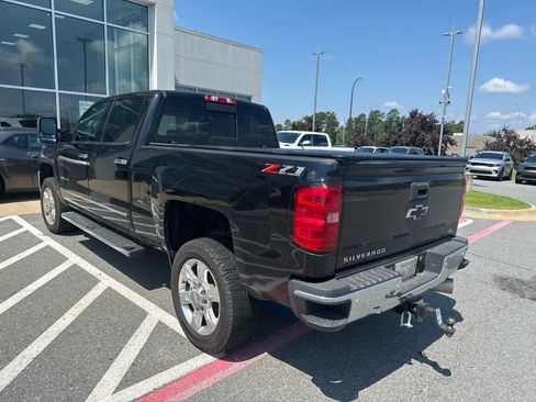 Used 2019 Chevrolet Silverado 2500 LTZ w/ Duramax Plus Package AWD/4WD image 4