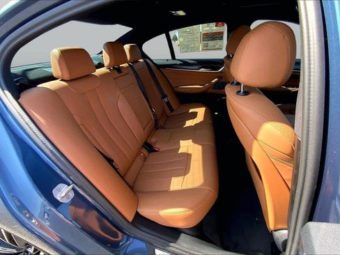 Used 2023 BMW 540i w/ M Sport Package RWD image 20