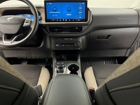 Used 2025 Ford Bronco Sport Big Bend image 37