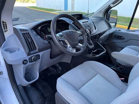 Used 2015 Ford Transit 150 XLT image 13