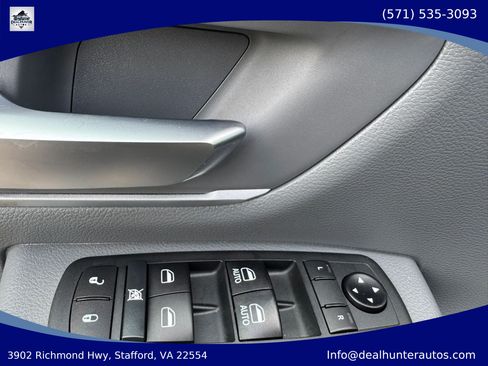 Used 2020 RAM 1500 Big Horn AWD/4WD image 20