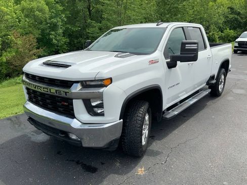 Used 2023 Chevrolet Silverado 2500 LT w/ Convenience Package AWD/4WD image 5
