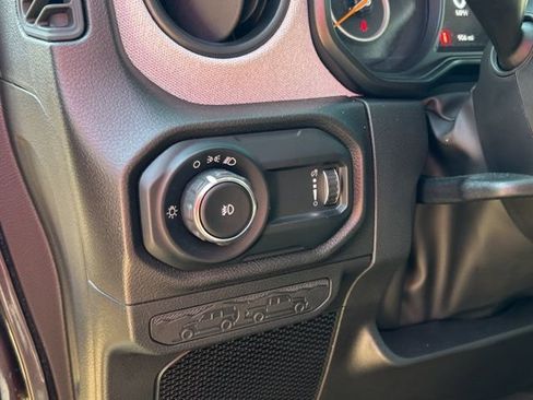 Used 2026 Jeep Wrangler Unlimited Sport AWD/4WD image 27