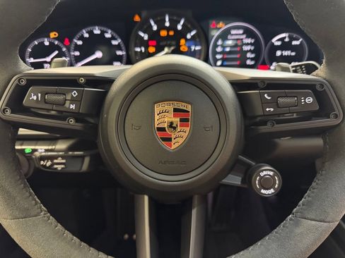 Certified 2023 Porsche 911 Carrera GTS RWD image 16