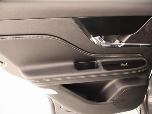 New 2026 Lincoln Corsair Premiere FWD image 17