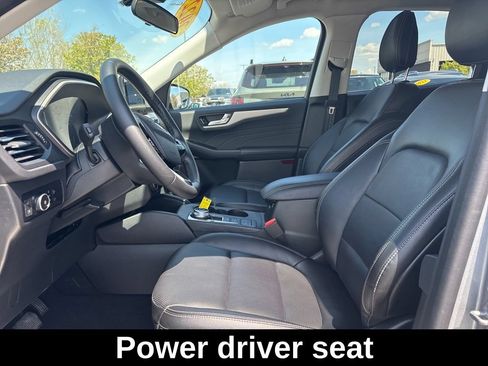 Used 2022 Ford Escape SEL w/ Technology Package FWD image 10