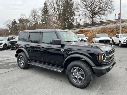 New 2025 Ford Bronco Big Bend image 3