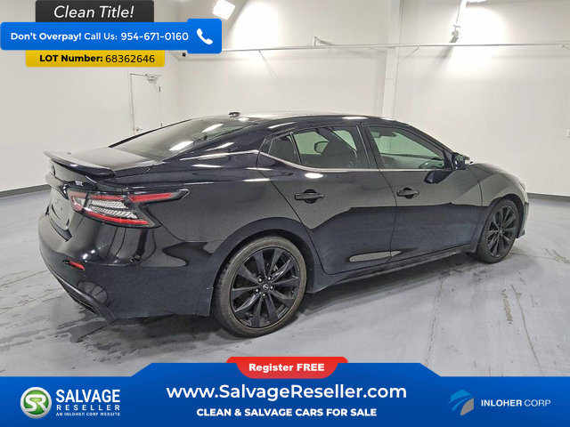 Used 2023 Nissan Maxima SR w/ Sport Mat Group FWD image 4