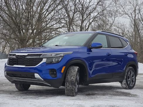 Used 2024 Kia Seltos S image 12