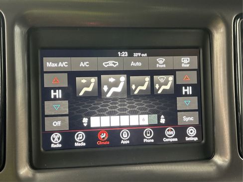 Used 2022 Dodge Challenger GT image 37