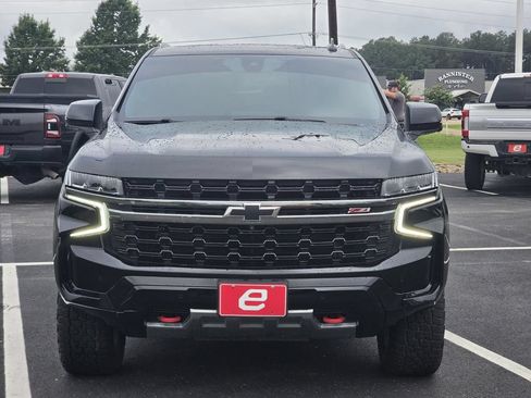 Used 2022 Chevrolet Tahoe Z71 w/ Z71 Off-Road Package AWD/4WD image 17