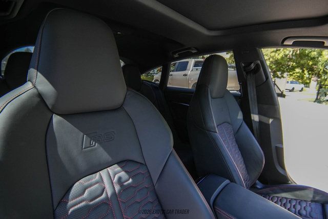 Used 2021 Audi RS 7 Sportback AWD/4WD image 50