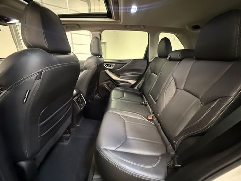 Used 2023 Subaru Forester Limited AWD/4WD image 31