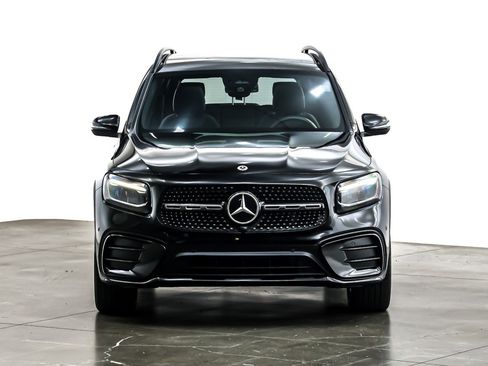 Used 2024 Mercedes-Benz GLB 250 image 4