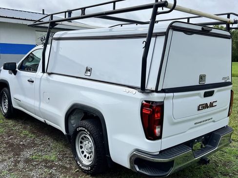 Used 2022 GMC Sierra 1500 Pro w/ Pro Value Package AWD/4WD image 7