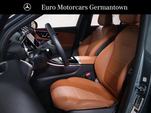 Used 2026 Mercedes-Benz GLC 300 4MATIC image 40