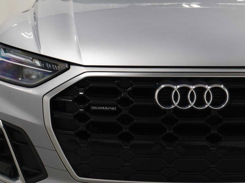 Used 2023 Audi Q5 2.0T Premium w/ Convenience Package AWD/4WD image 15