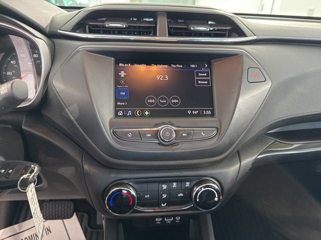 Used 2023 Chevrolet TrailBlazer LS w/ LPO, Blackout Package FWD image 25