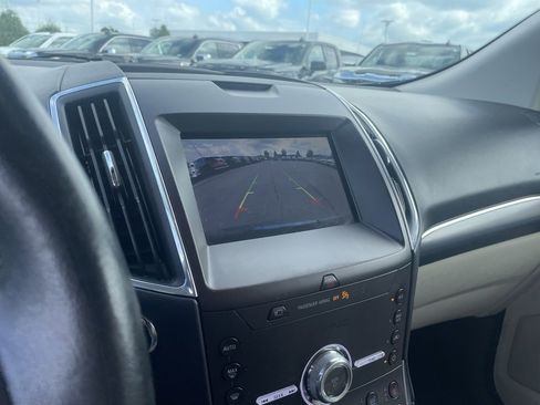 Used 2020 Ford Edge Titanium w/ Equipment Group 301A image 14
