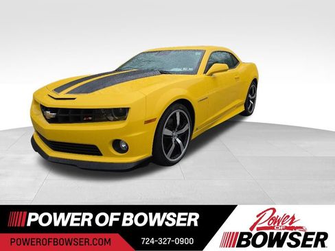 Used 2010 Chevrolet Camaro SS w/ RS Package RWD image 1