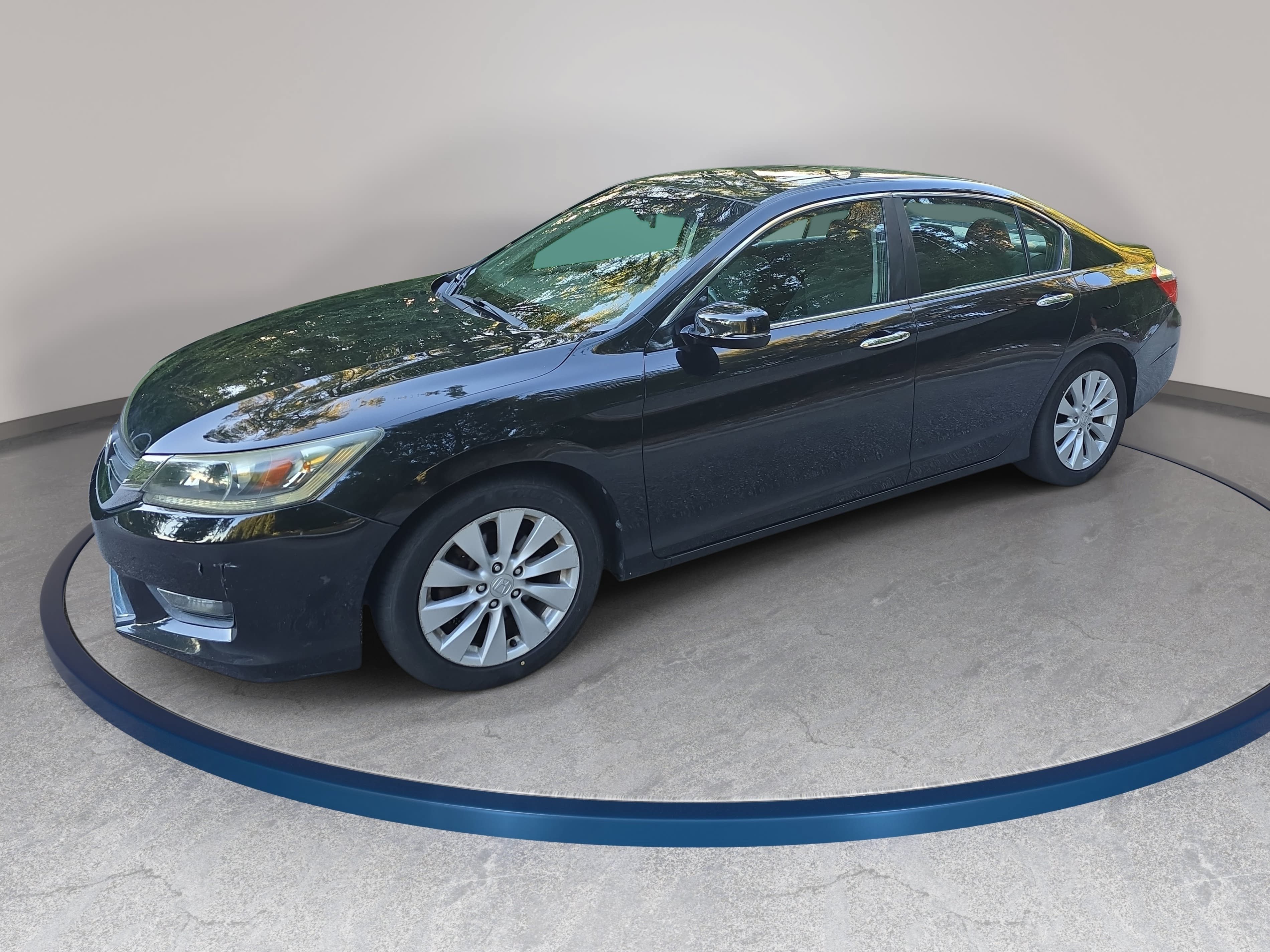 Used 2015 Honda Accord EX image 1