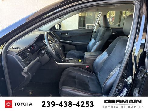 Used 2016 Toyota Camry XSE w/ Moonroof Package image 17