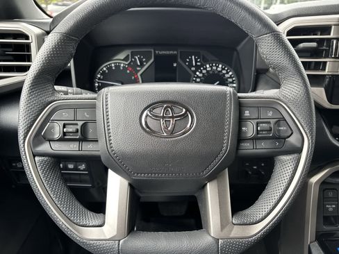 Used 2025 Toyota Tundra SR5 w/ SR5 Premium Package AWD/4WD image 10