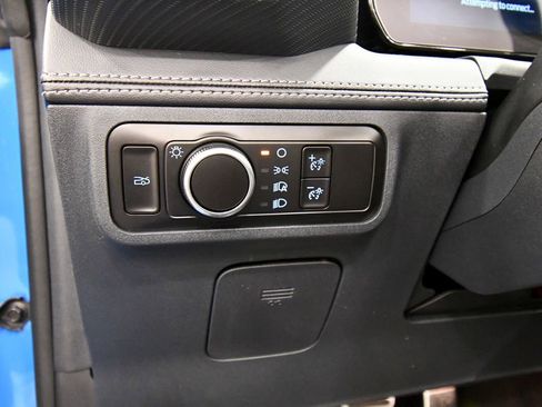 Used 2025 Ford Mustang GT Premium RWD image 16