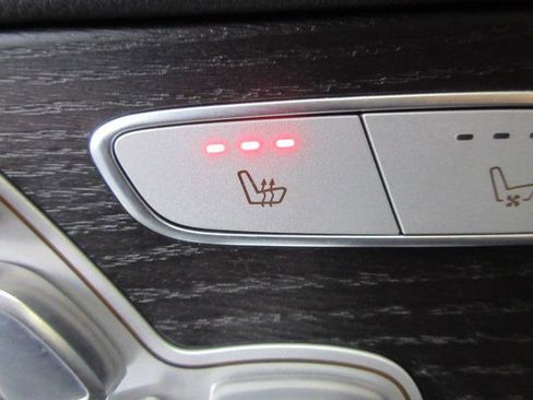 Used 2021 Mercedes-Benz GLC 300 4MATIC Coupe image 32