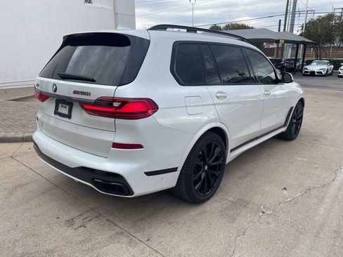 Certified 2022 BMW X7 M50i image 5