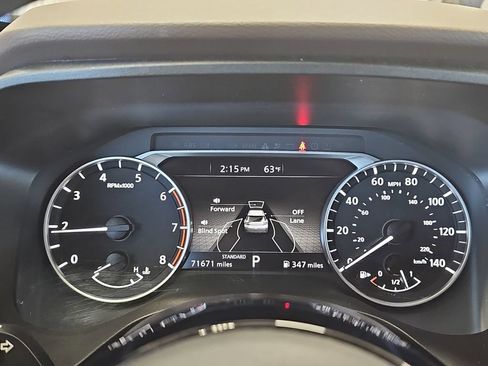 Used 2023 Nissan Rogue SV FWD image 19