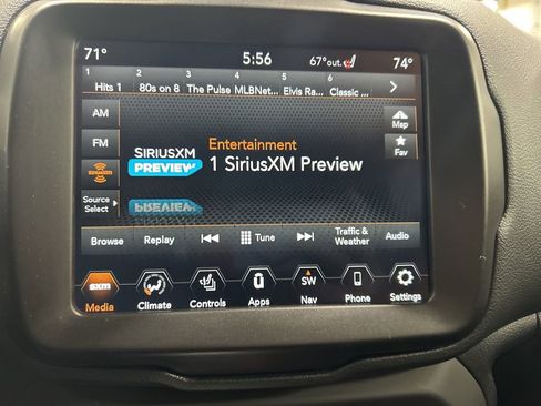 Used 2022 Jeep Renegade Latitude w/ Convenience Group image 15