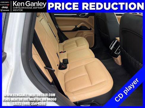 Used 2016 Porsche Cayenne AWD/4WD image 24