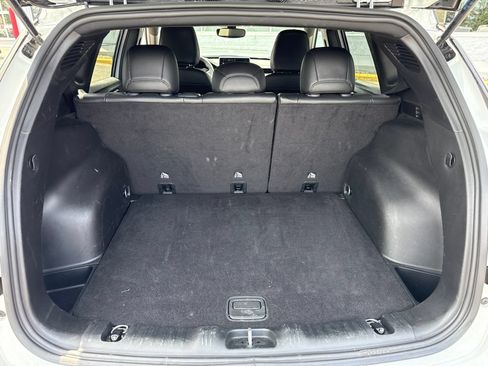 Used 2025 Jeep Compass Trailhawk AWD/4WD image 14