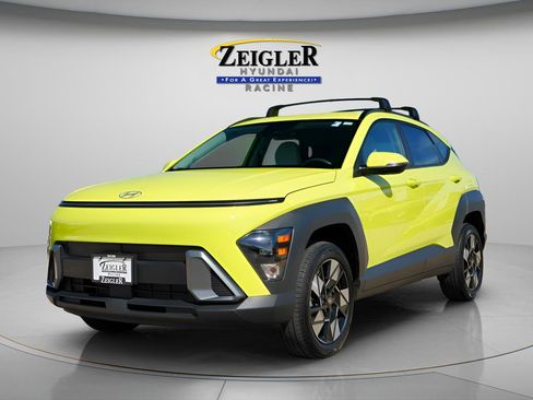 Certified 2024 Hyundai Kona SEL w/ Convenience Package AWD/4WD image 3