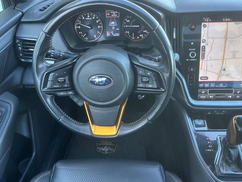 Used 2022 Subaru Outback Wilderness image 17