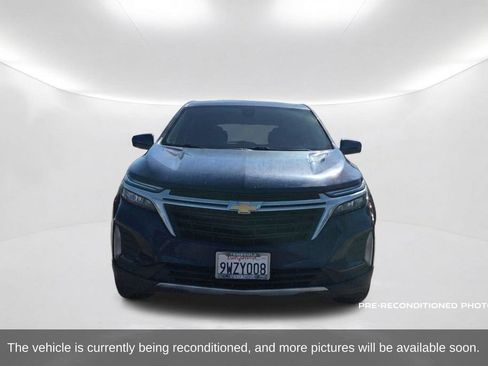 Used 2022 Chevrolet Equinox LT FWD image 2