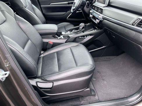 Used 2022 Kia Telluride S AWD/4WD image 21