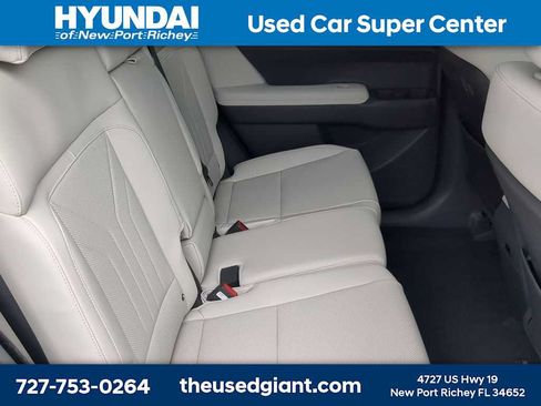 Used 2026 Hyundai Santa Fe SEL w/ Tow & Go Package FWD image 21