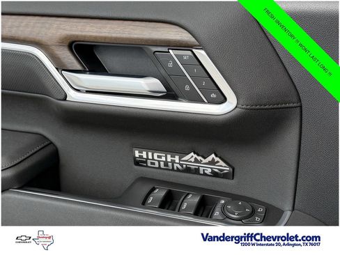 New 2026 Chevrolet Silverado 1500 High Country w/ Technology Package AWD/4WD image 18
