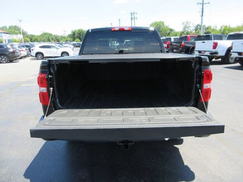 Used 2014 GMC Sierra 1500 SLE w/ SLE Value Package AWD/4WD image 9