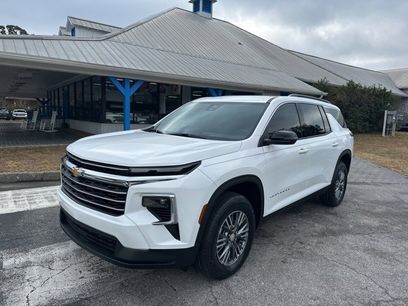 New 2026 Chevrolet Traverse LT w/ LPO, Floor Liner Package