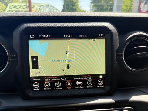 Certified 2022 Jeep Wrangler Unlimited Sahara AWD/4WD image 25