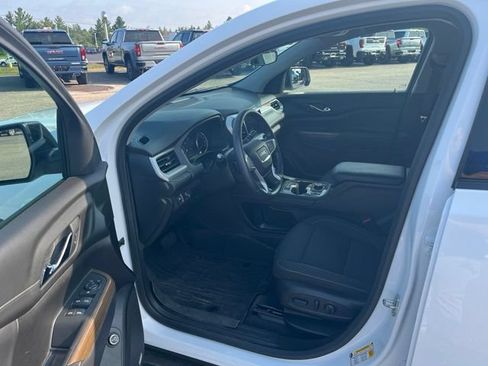 Used 2023 GMC Acadia SLE w/ Driver Convenience Package AWD/4WD image 12