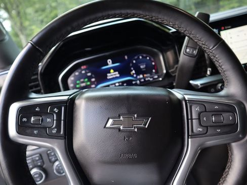 Used 2024 Chevrolet Silverado 2500 LTZ w/ LTZ Plus Package image 23