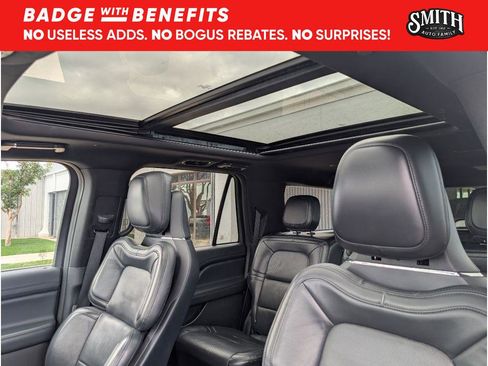 Used 2022 Lincoln Navigator L Reserve image 18