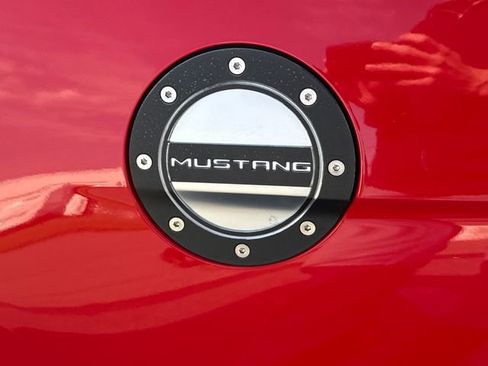 Used 2016 Ford Mustang Coupe RWD image 12