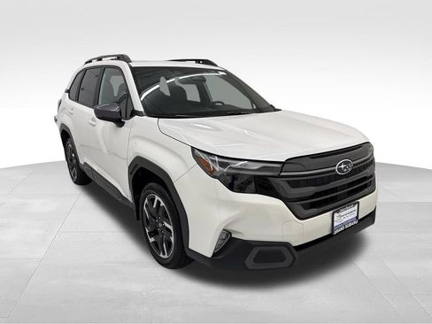 Used 2026 Subaru Forester Limited AWD/4WD image 8